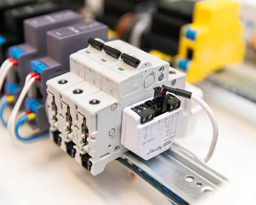Shelly EM Gen 3 con transformador de 50 amperios